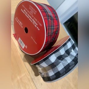 2 wired jumbo ribbons